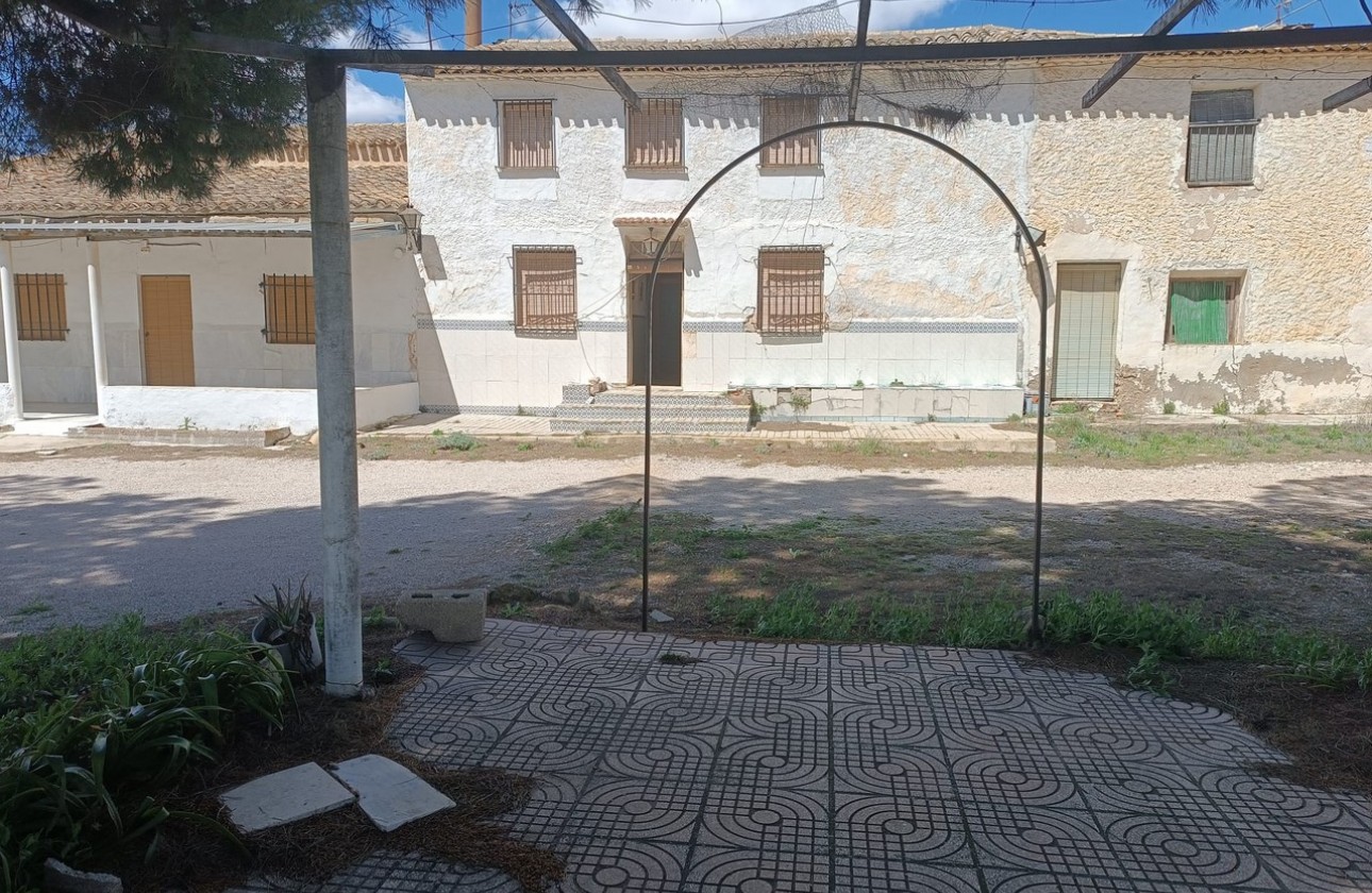 Reventa - Property - Yecla - Inland