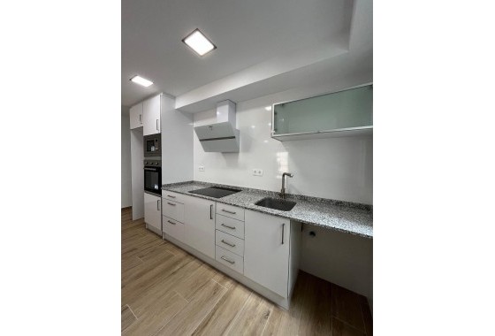 Reventa - Apartamento / piso - Torrevieja - LA MATA