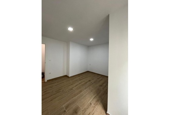 Reventa - Apartamento / piso - Torrevieja - LA MATA