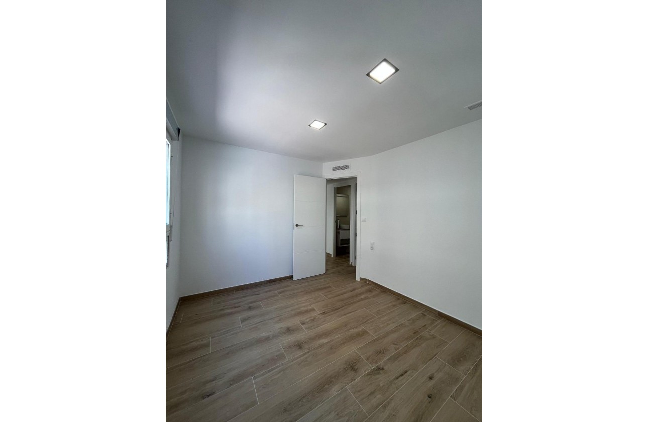 Reventa - Apartamento / piso - Torrevieja - LA MATA