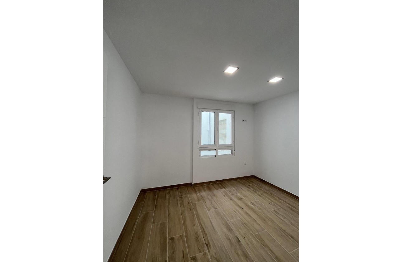 Reventa - Apartamento / piso - Torrevieja - LA MATA