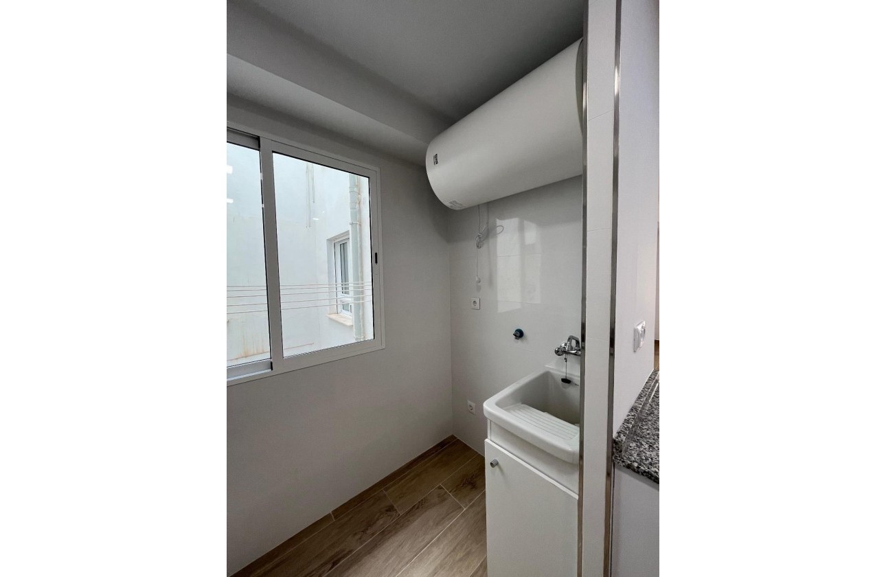 Reventa - Apartamento / piso - Torrevieja - LA MATA