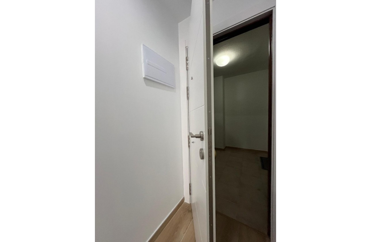 Reventa - Apartamento / piso - Torrevieja - LA MATA