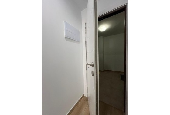 Reventa - Apartamento / piso - Torrevieja - LA MATA