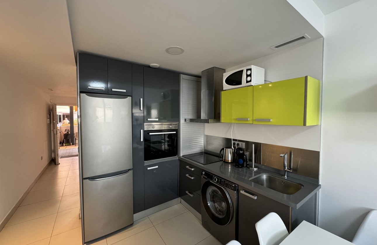 Reventa - Apartamento / piso - Torrevieja - Costa Blanca