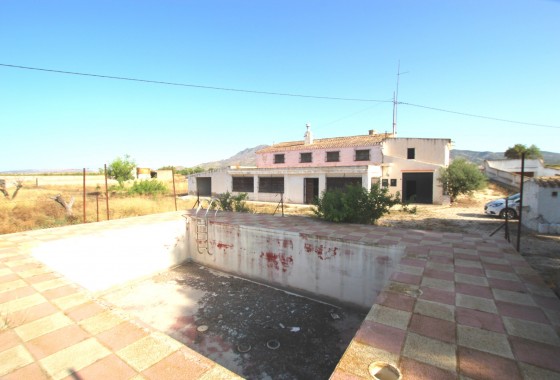 Revente - Property - Torre Del Rico - Inland