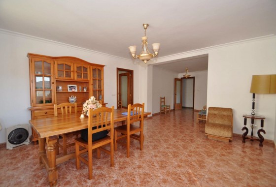 Resale - Villa - Ibi - Costa Blanca