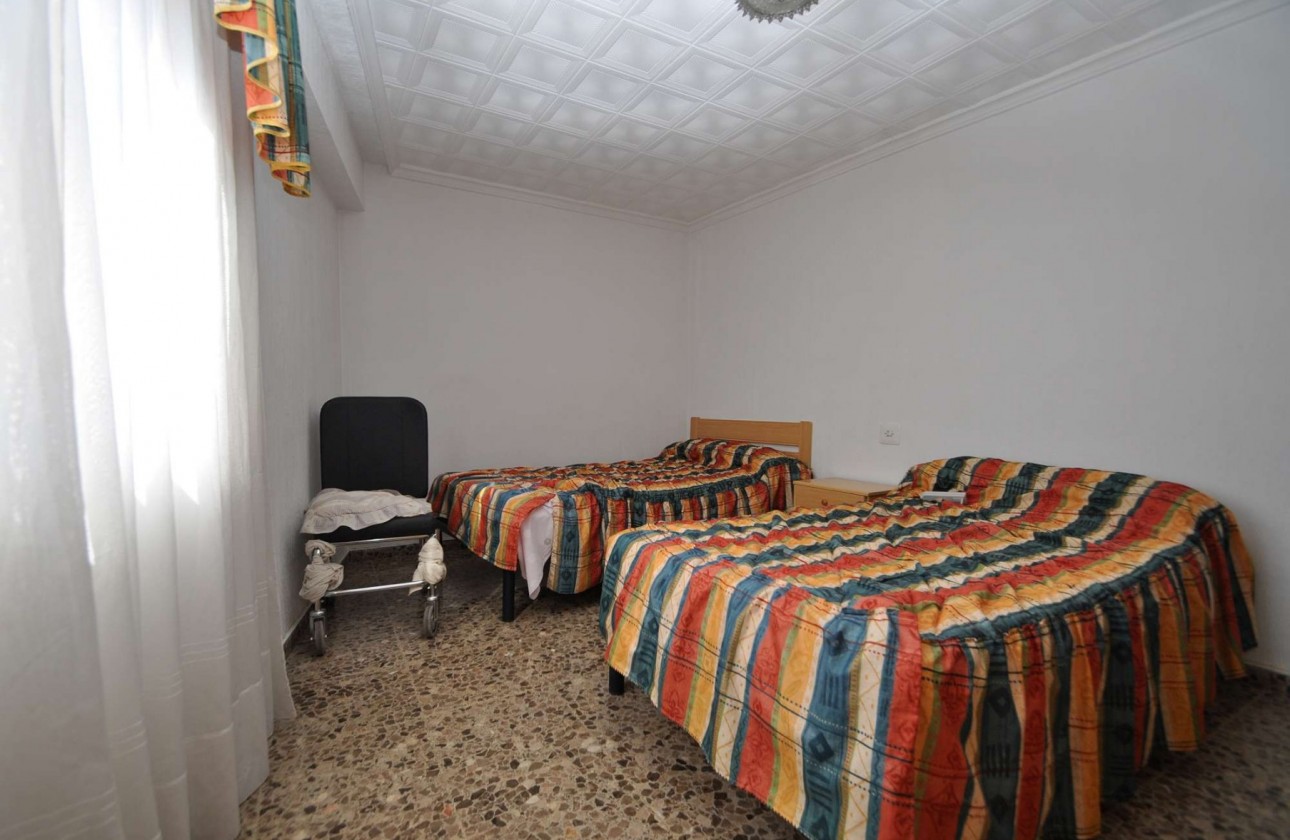 Resale - Villa - Ibi - Costa Blanca