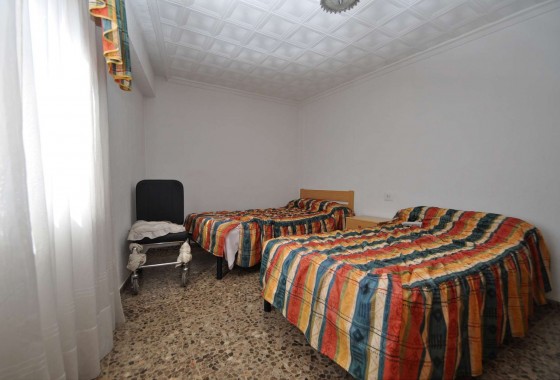 Resale - Villa - Ibi - Costa Blanca