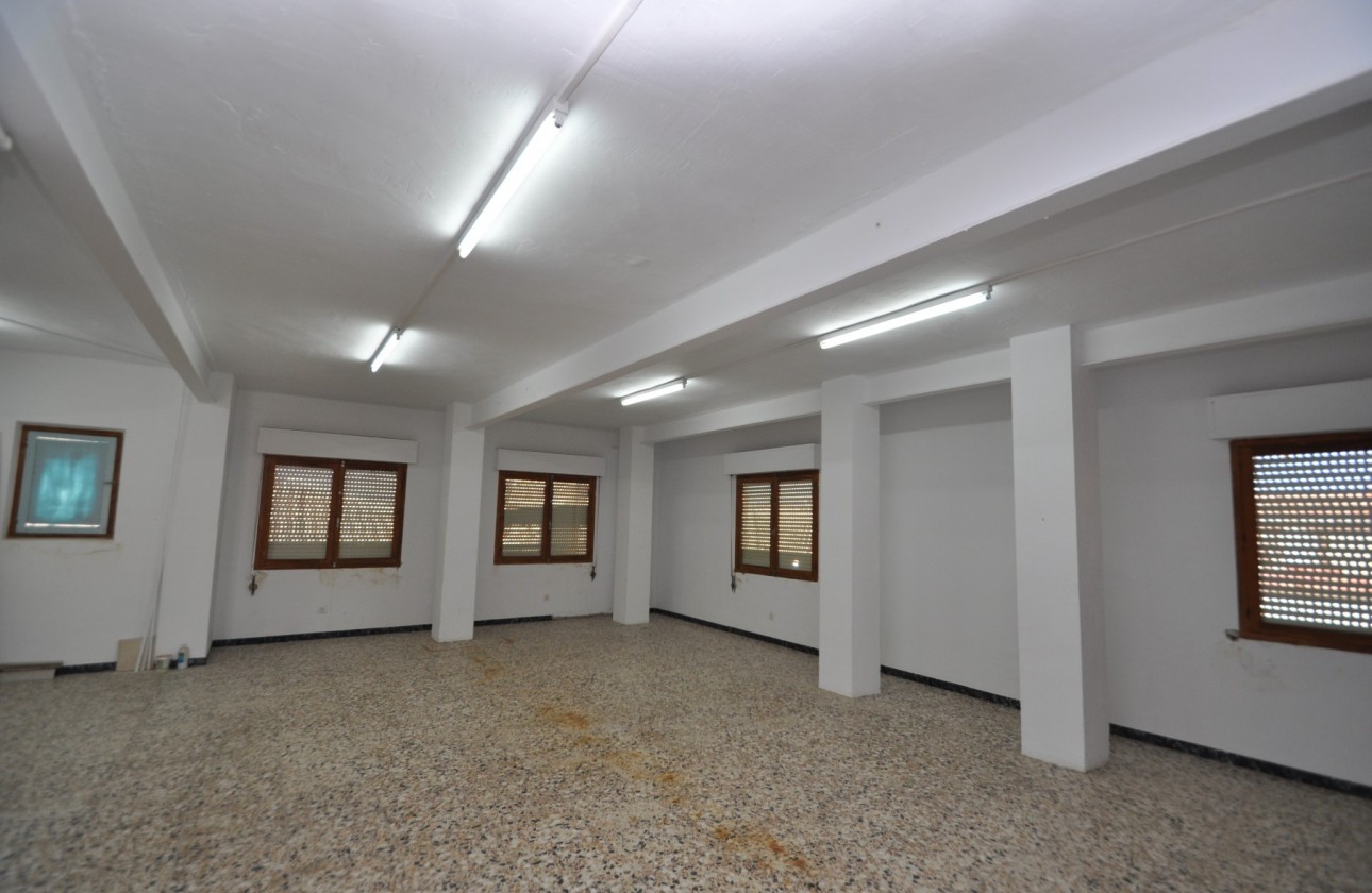 Reventa - Apartamento / piso - Pinoso - Inland