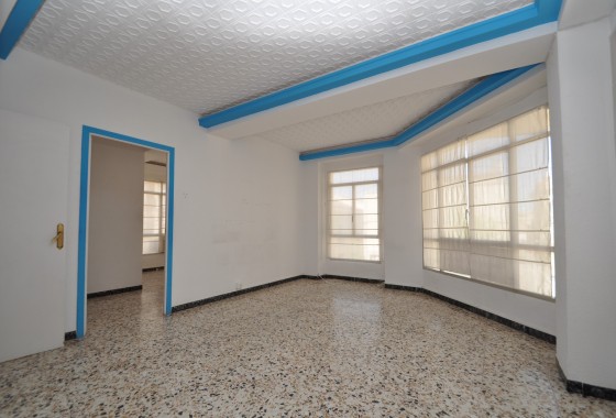 Reventa - Apartamento / piso - Pinoso - Inland