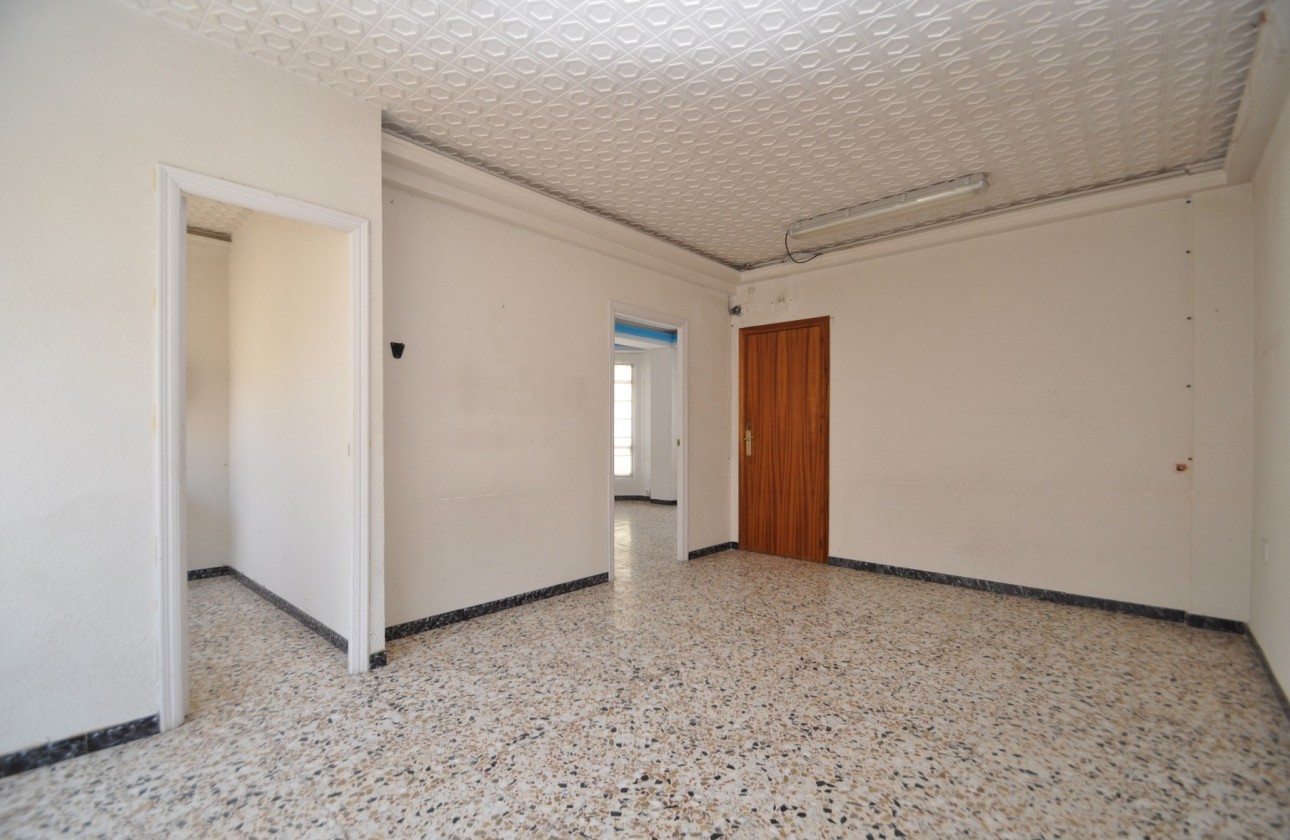 Reventa - Apartamento / piso - Pinoso - Inland