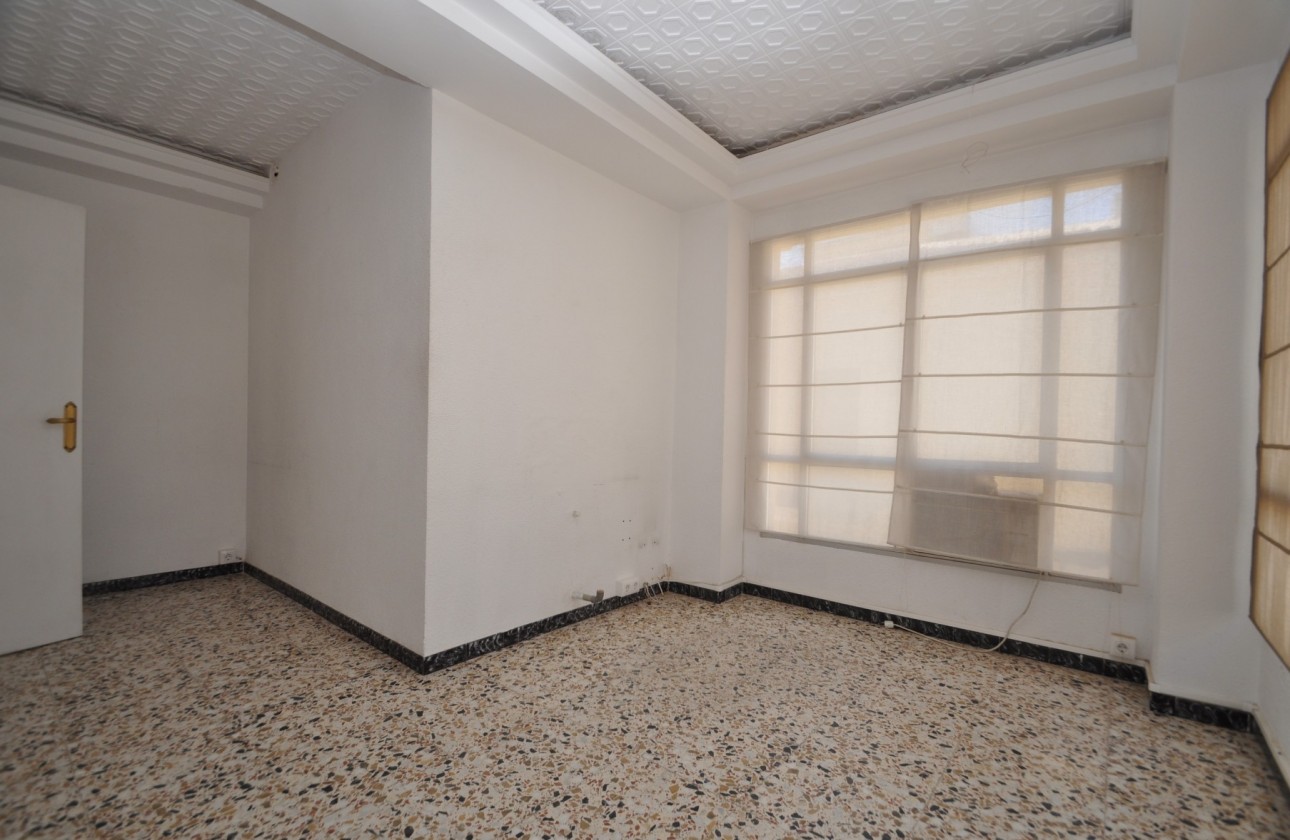 Reventa - Apartamento / piso - Pinoso - Inland