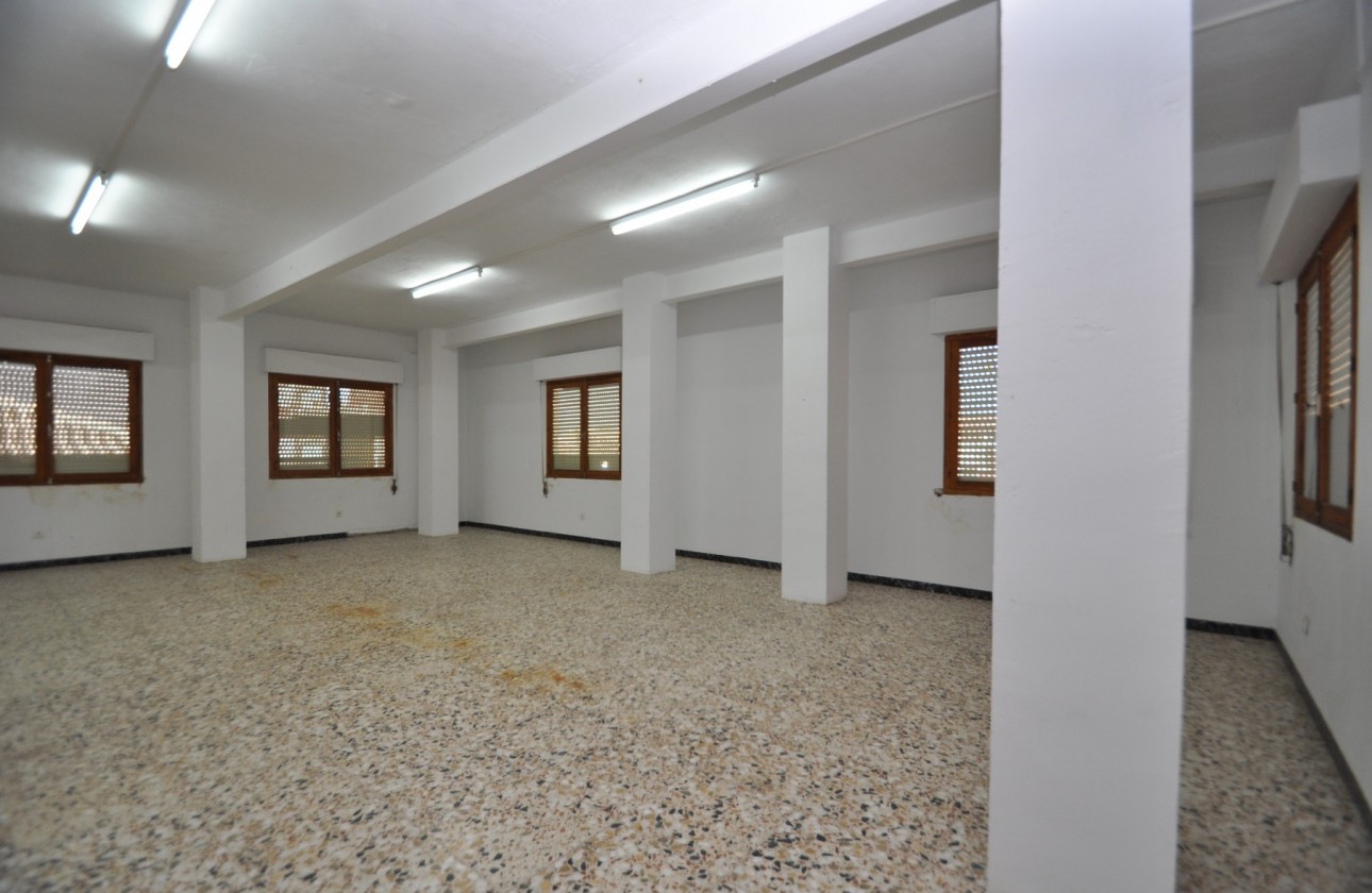 Reventa - Apartamento / piso - Pinoso - Inland