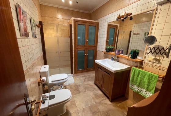 Resale - Villa - San Miguel de Salinas - pueblo