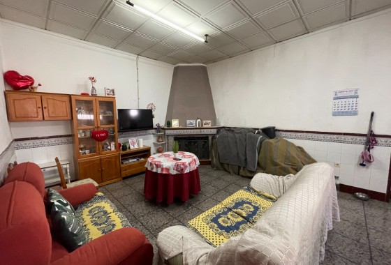 Resale - Villa - San Miguel de Salinas - pueblo