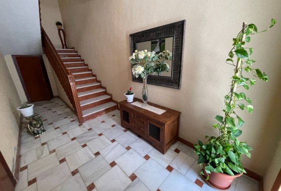 Resale - Villa - San Miguel de Salinas - pueblo