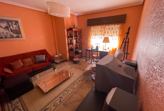 Resale - Villa - San Miguel de Salinas - pueblo
