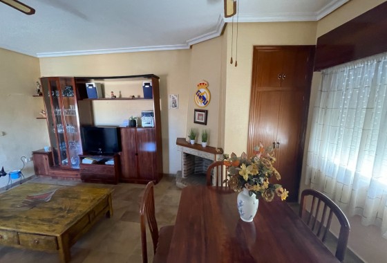 Resale - Villa - San Miguel de Salinas - pueblo
