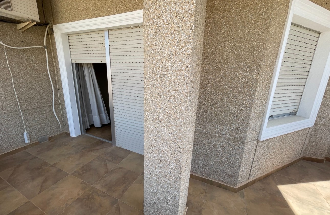 Resale - Villa - San Miguel de Salinas - pueblo