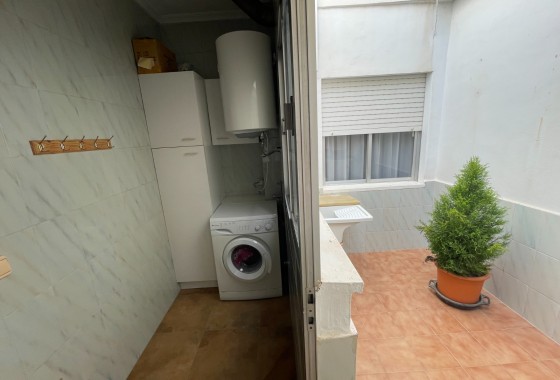 Resale - Villa - San Miguel de Salinas - pueblo