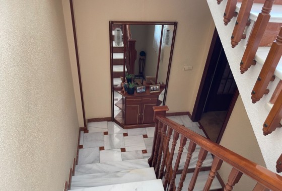 Resale - Villa - San Miguel de Salinas - pueblo