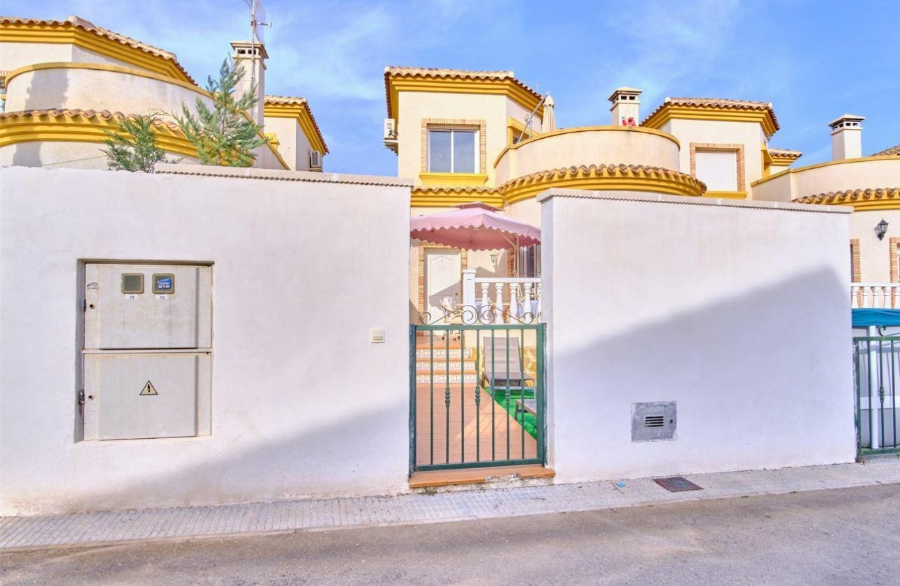 Revente - Villa - Los Montesinos - La Herrada