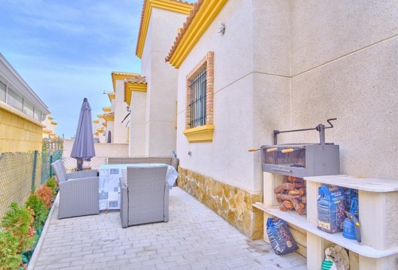 Revente - Villa - Los Montesinos - La Herrada