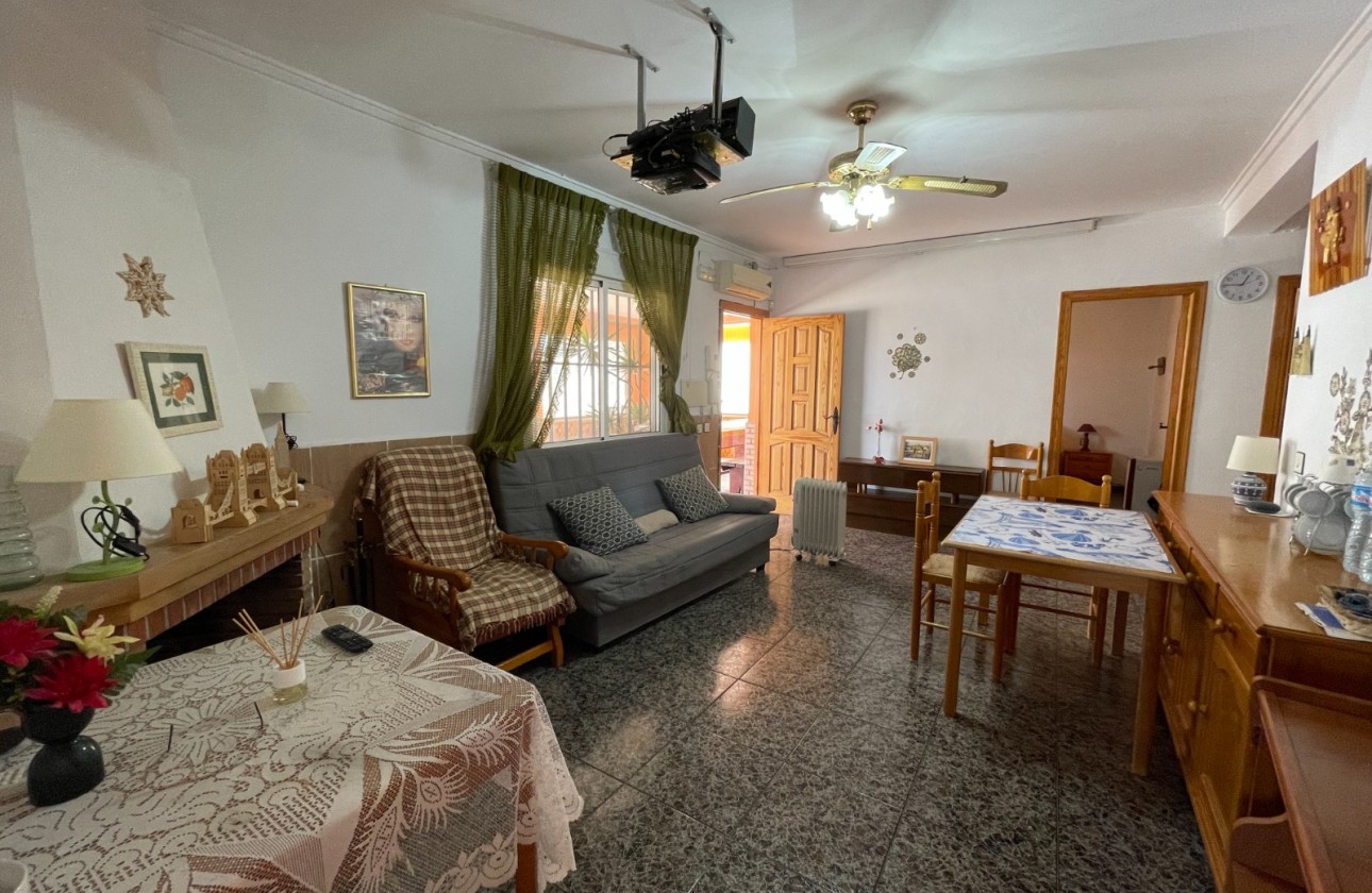 Revente - Villa - Guardamar del Segura - Valencian Community