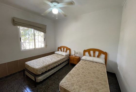 Revente - Villa - Guardamar del Segura - Valencian Community