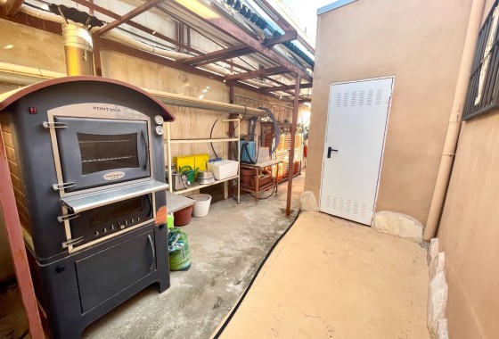 Resale - Finca / Country Property - Crevillente