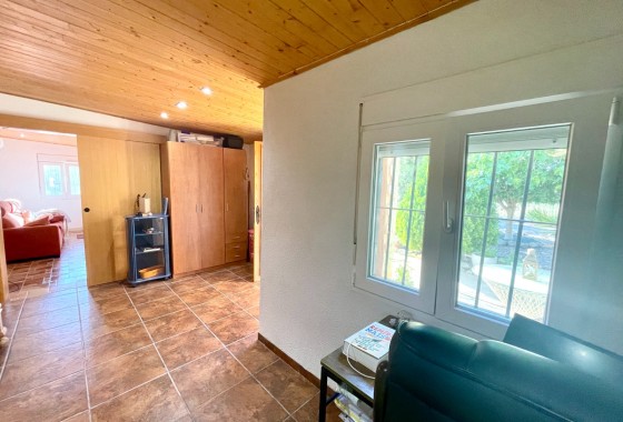 Resale - Finca / Country Property - Crevillente