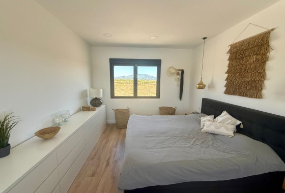 Revente - Villa - Pinoso
