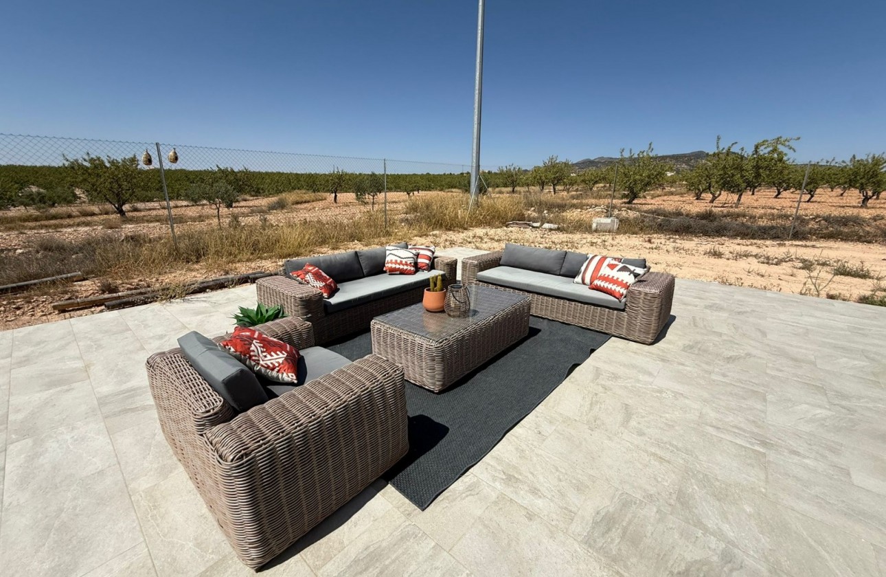 Revente - Villa - Pinoso