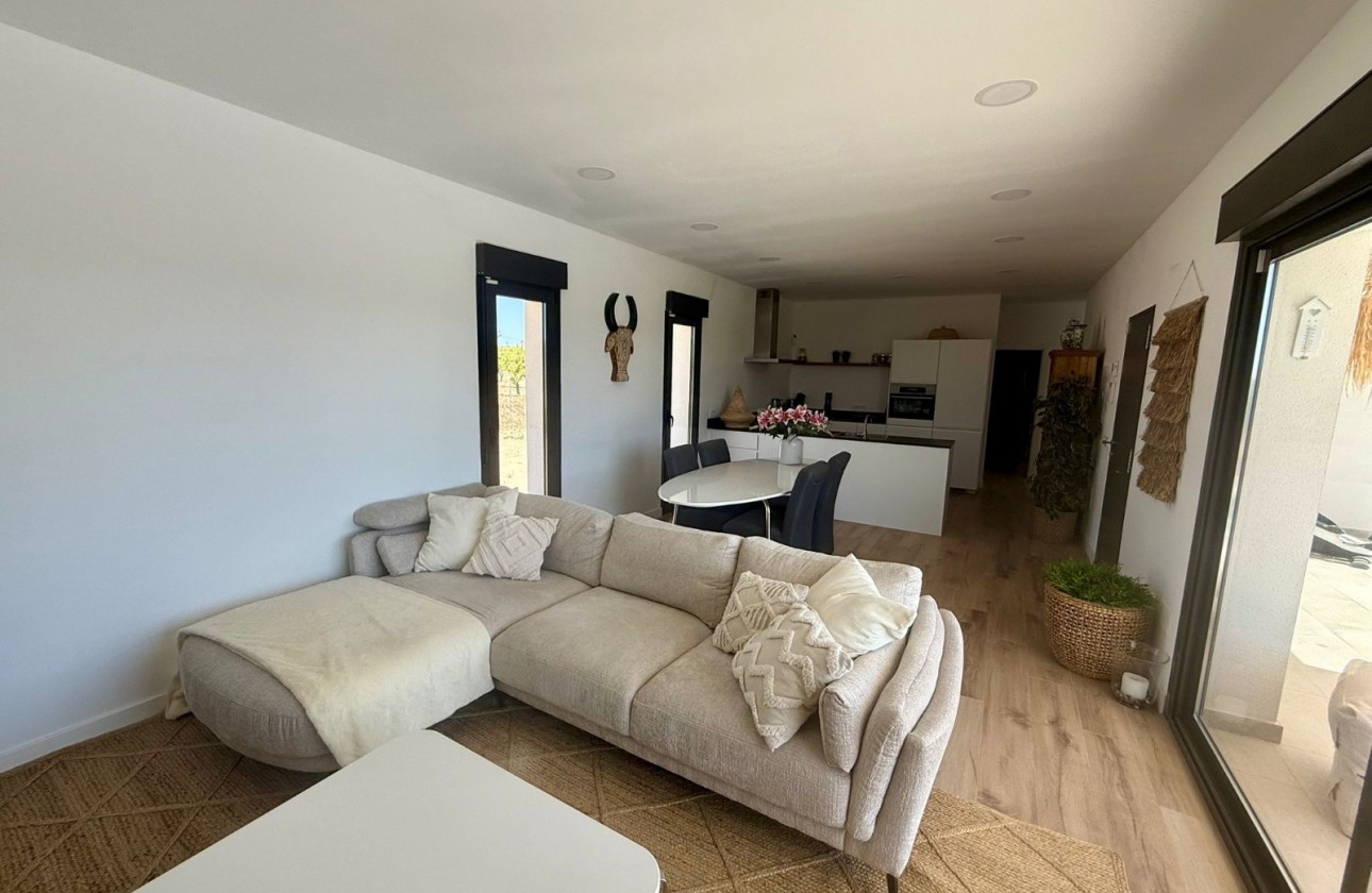 Revente - Villa - Pinoso