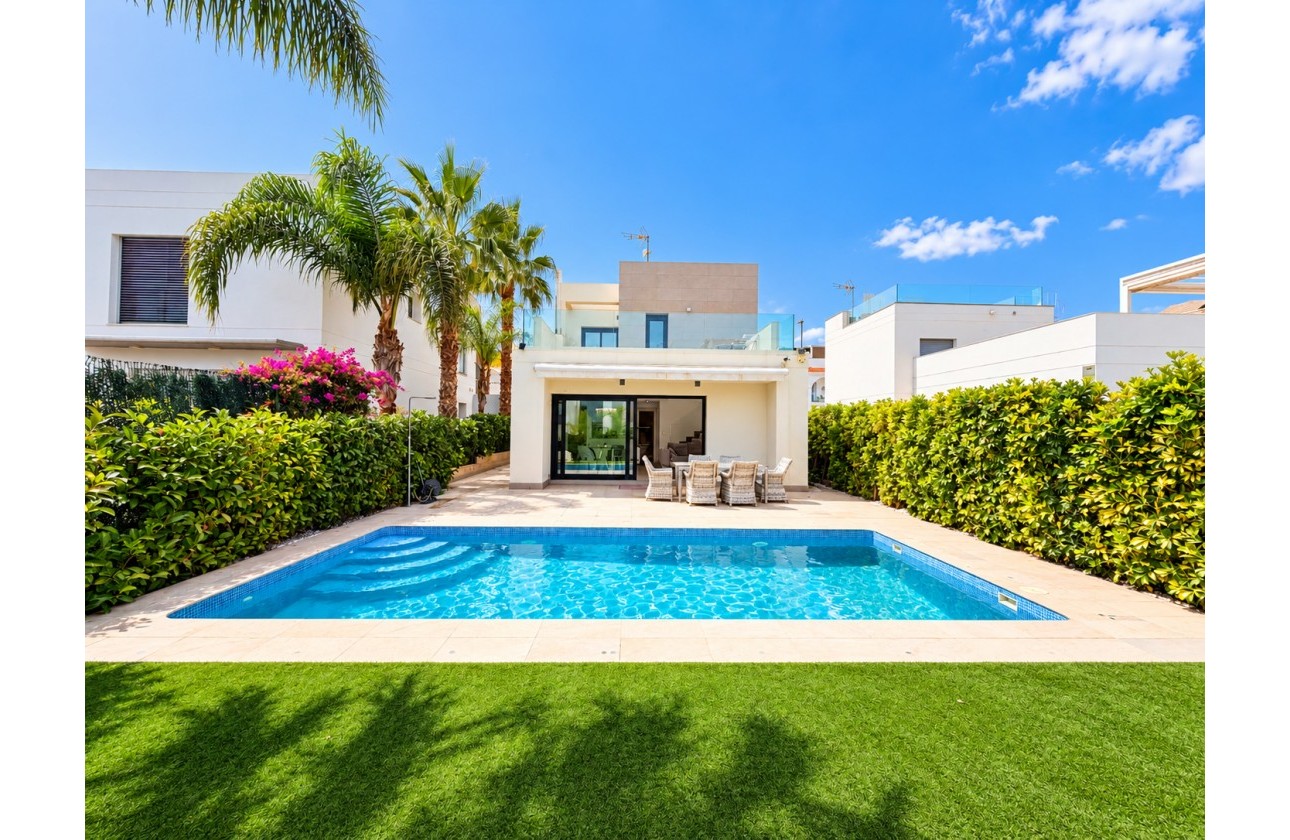 Resale - Villa - Ciudad quesada