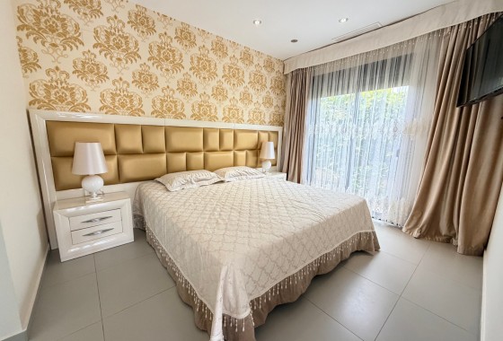 Resale - Villa - Ciudad quesada