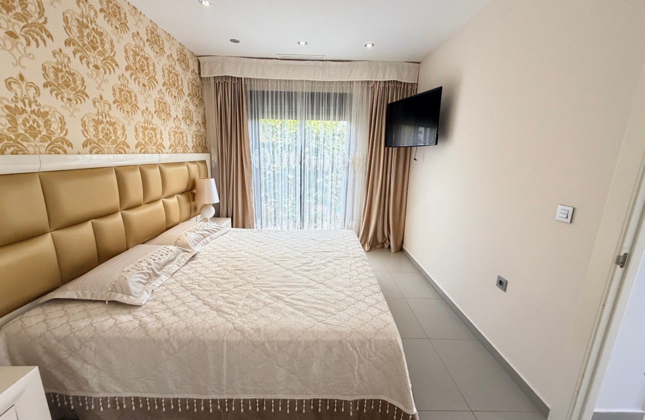 Resale - Villa - Ciudad quesada