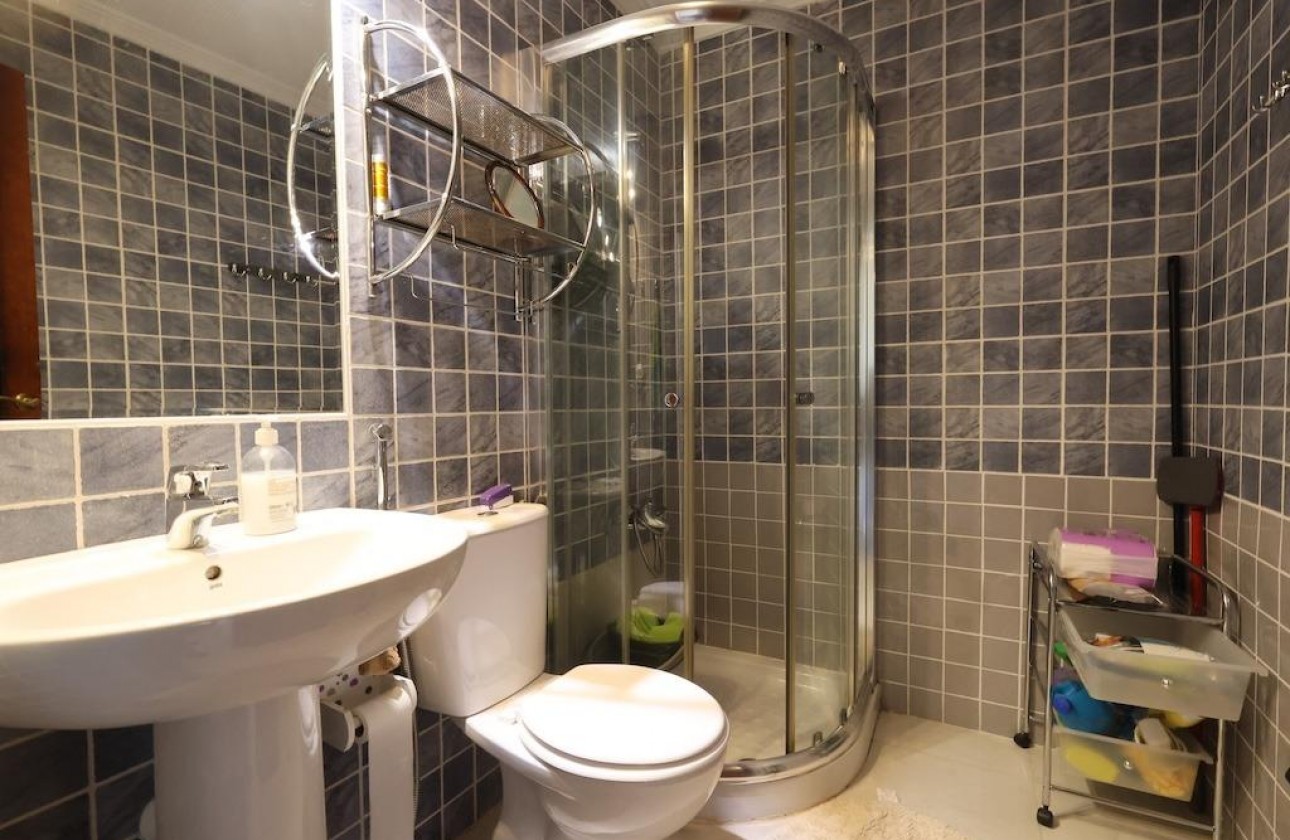 Resale - Apartment / flat - Torrevieja - Costa Blanca