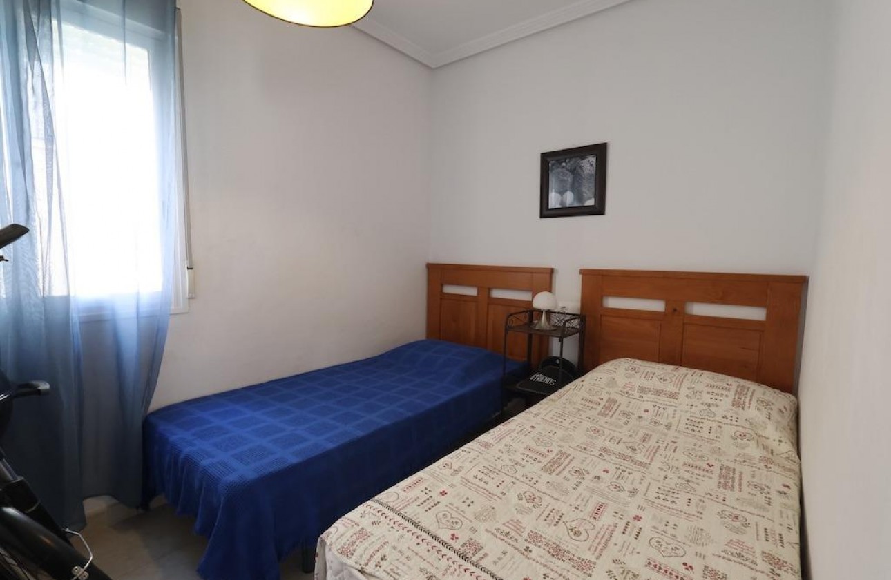 Resale - Apartment / flat - Torrevieja - Costa Blanca
