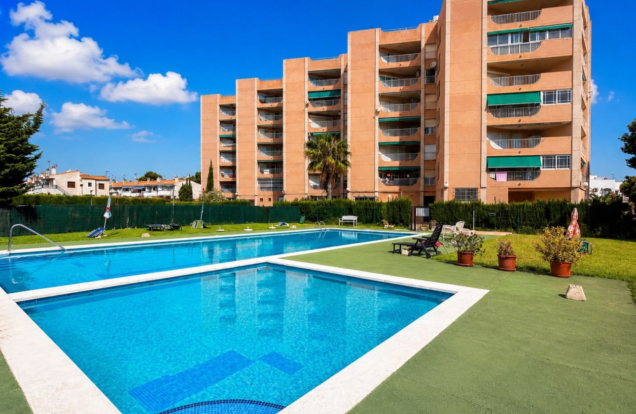 Resale - Apartment / flat - La Zenia - Costa Blanca