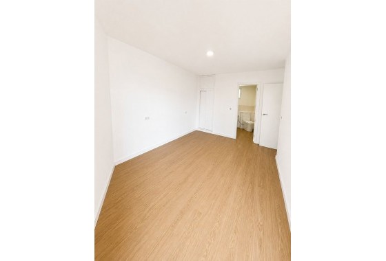 Resale - Apartment / flat - La Zenia - Costa Blanca