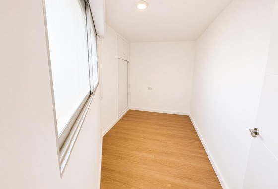 Resale - Apartment / flat - La Zenia - Costa Blanca