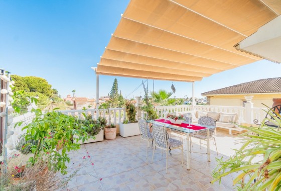 Resale - Villa - Orihuela Costa - Los Balcones