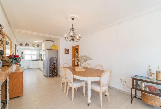 Resale - Villa - Orihuela Costa - Los Balcones