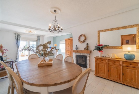 Resale - Villa - Orihuela Costa - Los Balcones
