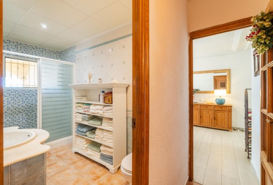 Resale - Villa - Orihuela Costa - Los Balcones
