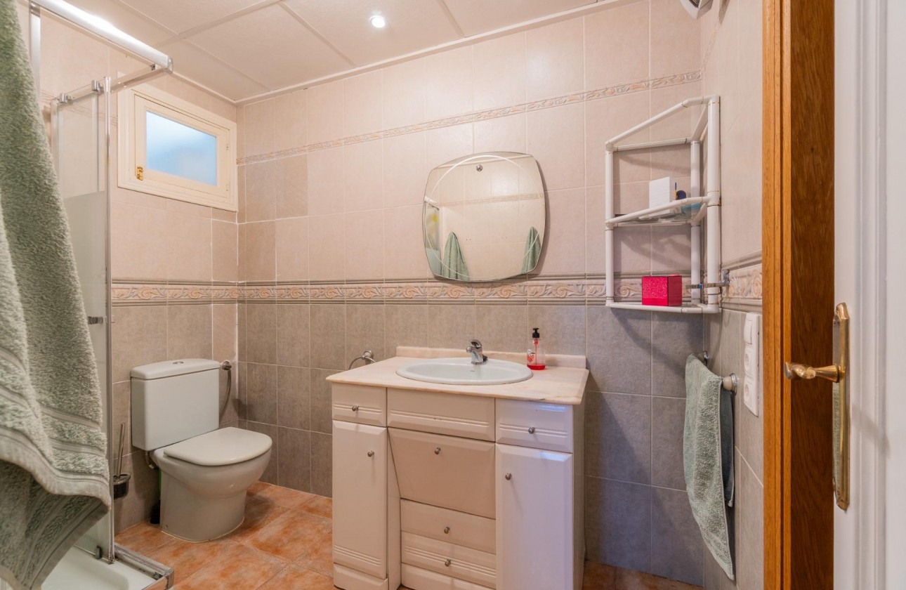 Resale - Villa - Orihuela Costa - Los Balcones