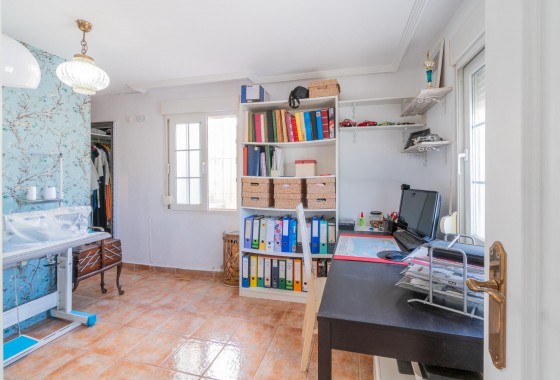 Resale - Villa - Orihuela Costa - Los Balcones
