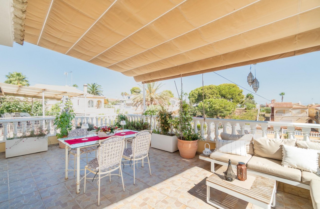 Resale - Villa - Orihuela Costa - Los Balcones
